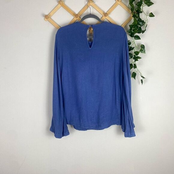 ANTHRO | Cloth & Stone | Bell Sleeve Wedgewood Top K340 - Picture 8 of 8